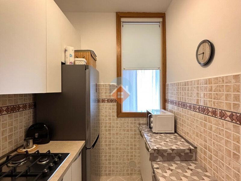 Isera - Trilocale con Terrazza, cantina e garage!