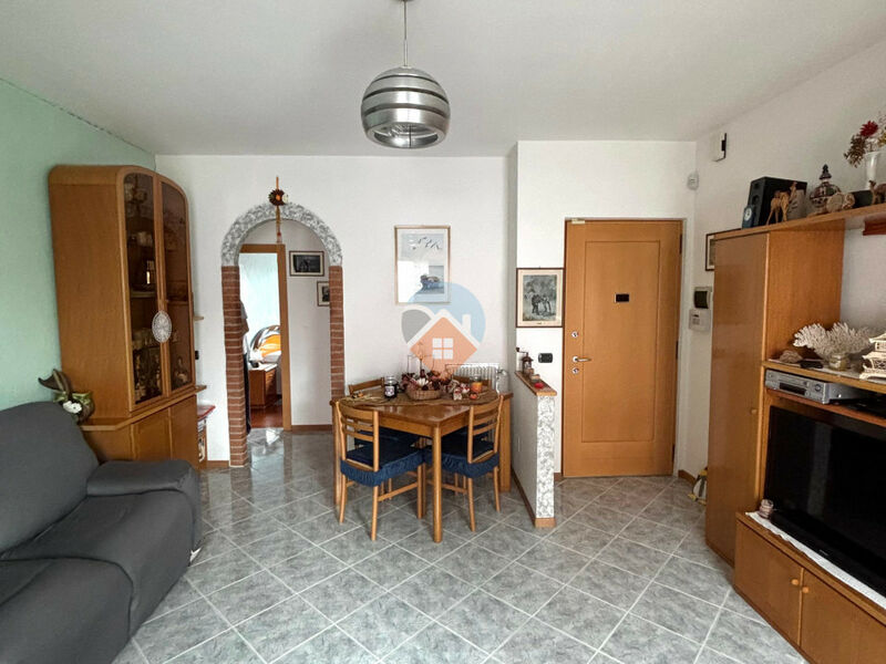 Isera - QUADRILOCALE con garage, orto, TERRAZZE...