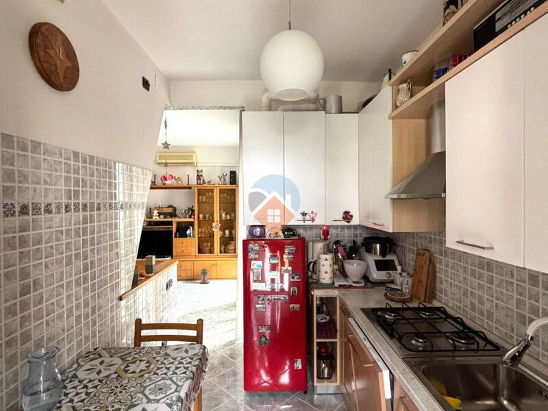 Isera - QUADRILOCALE con garage, orto, TERRAZZE...