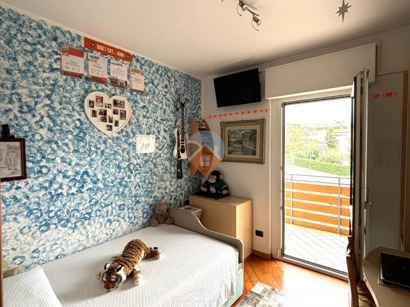 Isera - QUADRILOCALE con garage, orto, TERRAZZE...