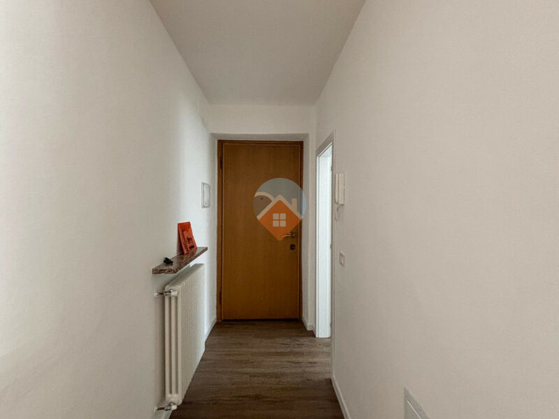 Rovereto - AMPIO TRILOCALE RISTRUTTURATO A NUOVO