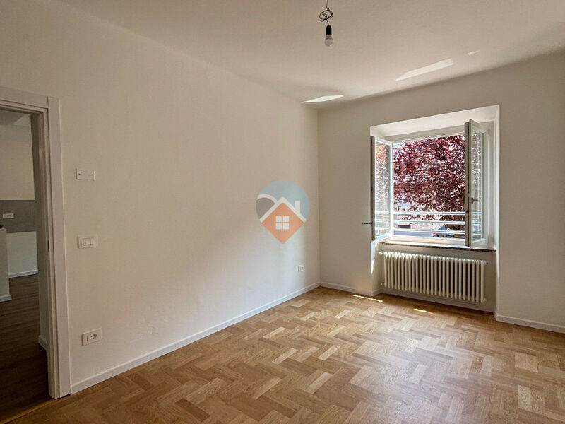 Rovereto - AMPIO TRILOCALE RISTRUTTURATO A NUOVO