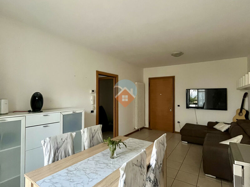 Mori - bilocale ammobiliato con giardino e garage