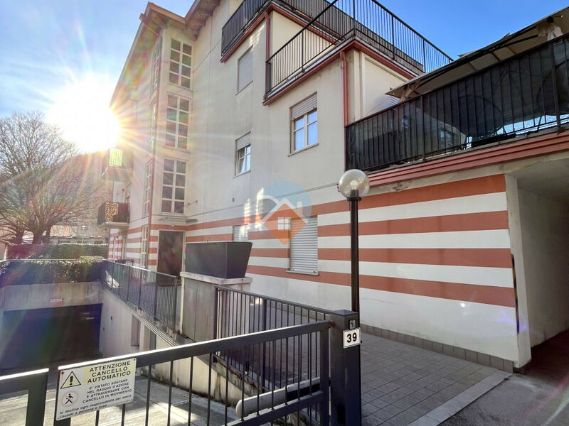 Mori - bilocale ammobiliato con giardino e garage