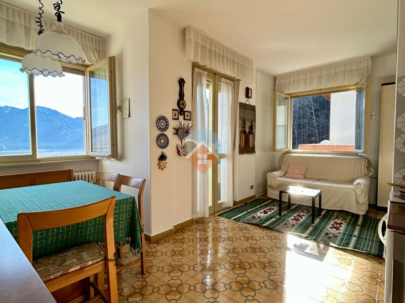 Altopiano della Vigolana - Bilocale con Vista Spettacolare sul Lago di Caldonazzo