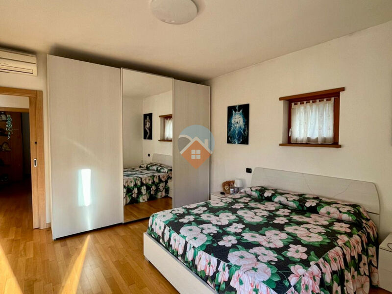 Ala - Spazioso Appartamento Quadrilocale in Vendita ad Ala