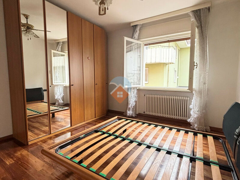 Rovereto - Sacco - AMPIO quadrilocale SOLEGGIATO!