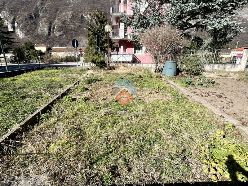 Ala - Appartamento Trilocale da Ristrutturare in Centro ad Ala