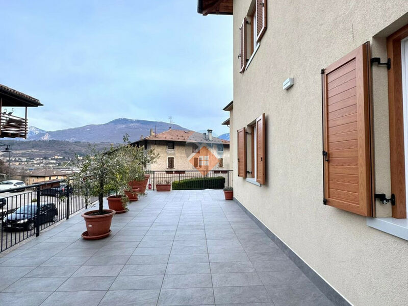 Nogaredo - Introvabile BILOCALE con STREPITOSA TERRAZZA!