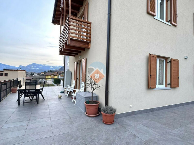 Nogaredo - Introvabile BILOCALE con STREPITOSA TERRAZZA!