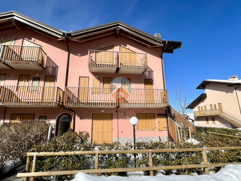 Brentonico - bilocale con garage ammobiliato