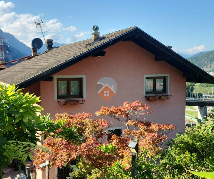 Trento - Ampio appartamento duplex con giardino e vista panoramica a Piedicastello, Trento