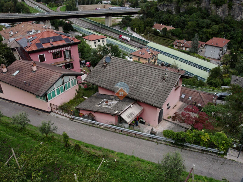 Trento - Ampio appartamento duplex con giardino e vista panoramica a Piedicastello, Trento