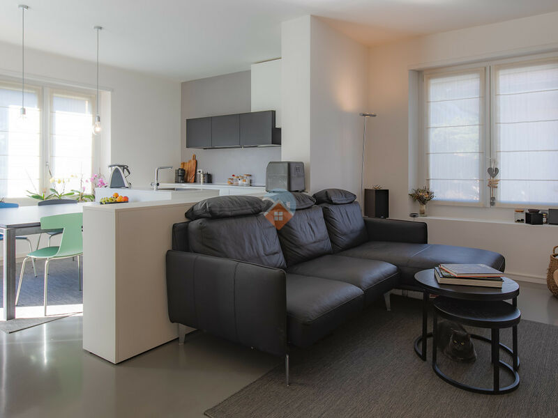 Rovereto - 3 camere ristrutturato con terrazza, cantina e due posti auto