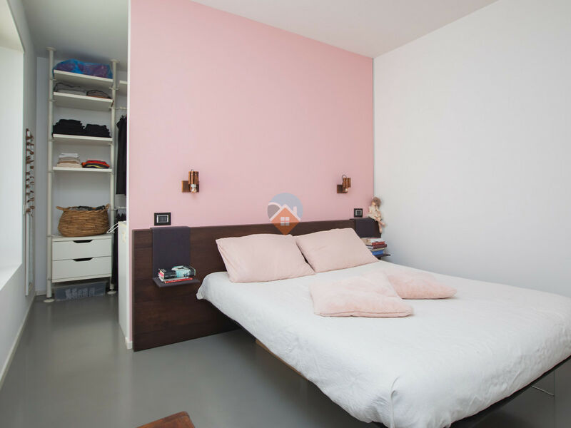 Rovereto - 3 camere ristrutturato con terrazza, cantina e due posti auto