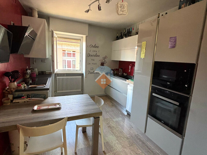 Rovereto - ULTIMO piano con TERRAZZA e SOTTOTETTO!