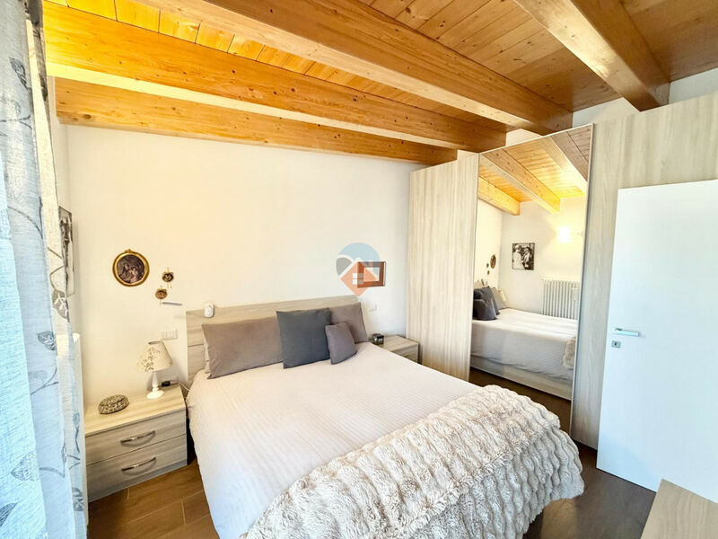 Predaia - Quadrilocale SEMINUOVO con box doppio, stube ecc...