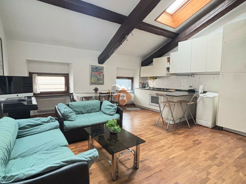 Rovereto - Appartamento in Corso Bettini con ASCENSORE!