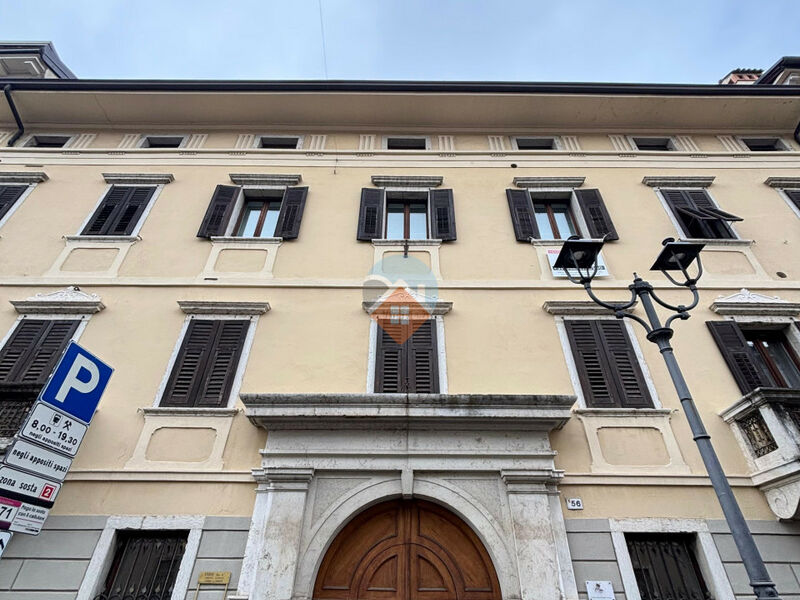 Rovereto - Appartamento in Corso Bettini con ASCENSORE!