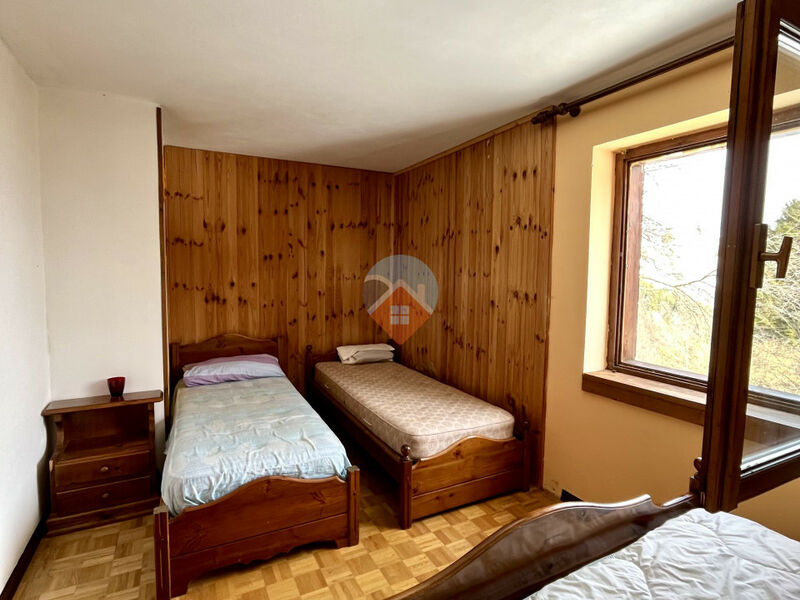 Brentonico - porzione di casa bifamiliare san valentino