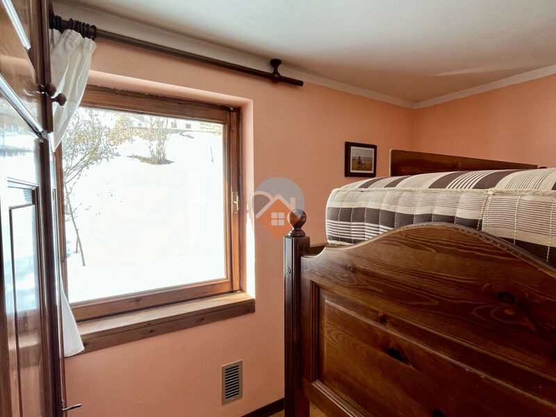 Brentonico - porzione di casa bifamiliare san valentino