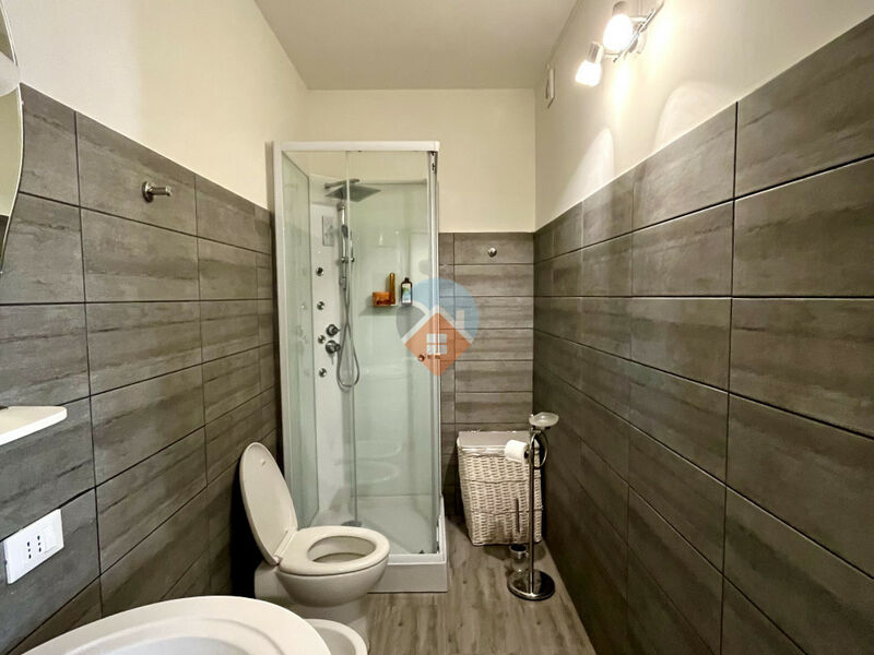 Castelnuovo del Garda - Bilocale con ampio giardino e cantina