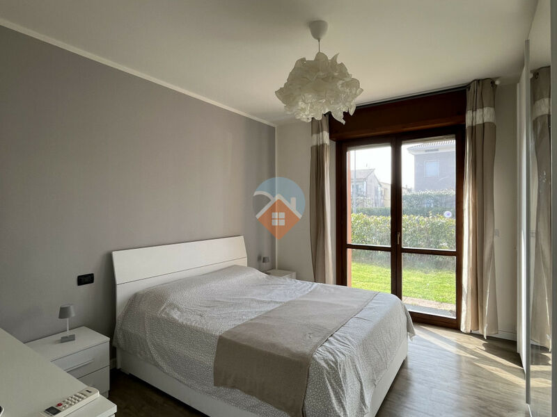 Castelnuovo del Garda - Bilocale con ampio giardino e cantina