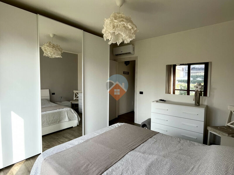 Castelnuovo del Garda - Bilocale con ampio giardino e cantina