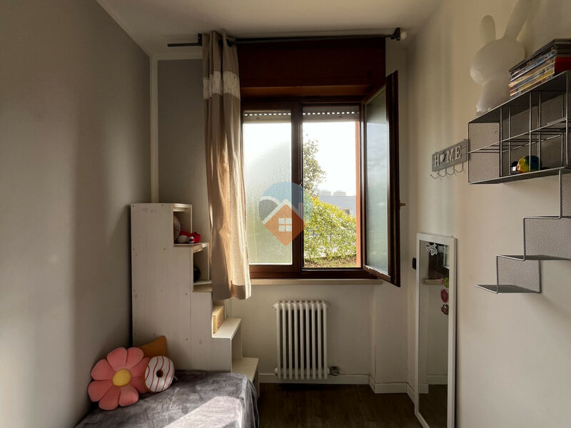 Castelnuovo del Garda - Bilocale con ampio giardino e cantina