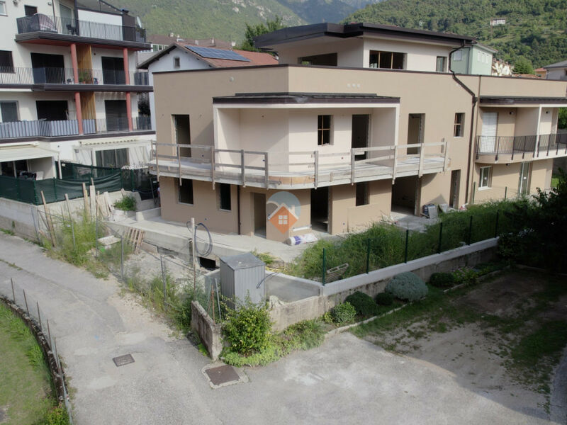 Ala - AMPIO TRILOCALE CON GIARDINO IN NUOVA COSTRUZIONE