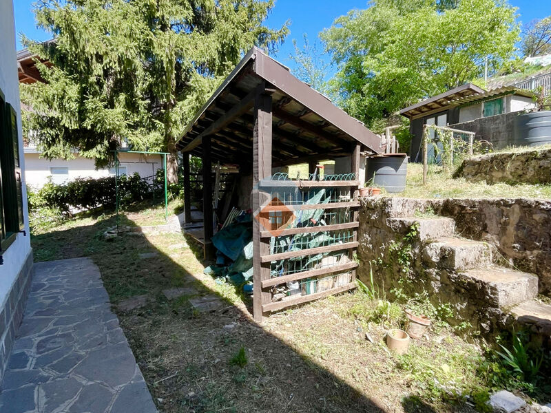 Rovereto - ampio appartamento con pertinenze e due terrazze