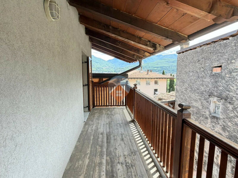 Isera - Spazioso Trilocale in Vendita a Marano d'Isera