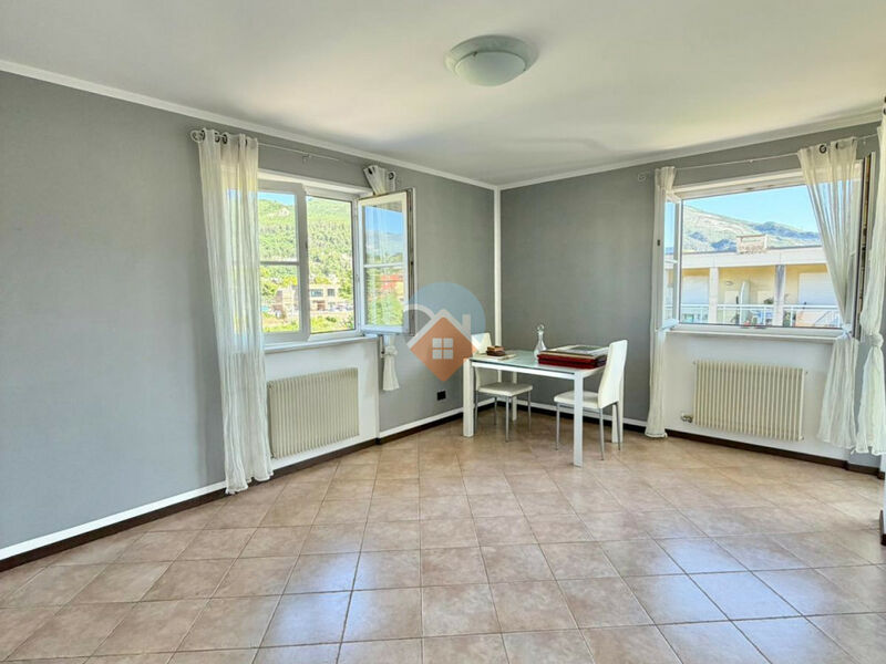 Rovereto - Ampio appartamento trilocale in vendita a Borgo Sacco - OPEN HOUSE SABATO 23 MAGGIO