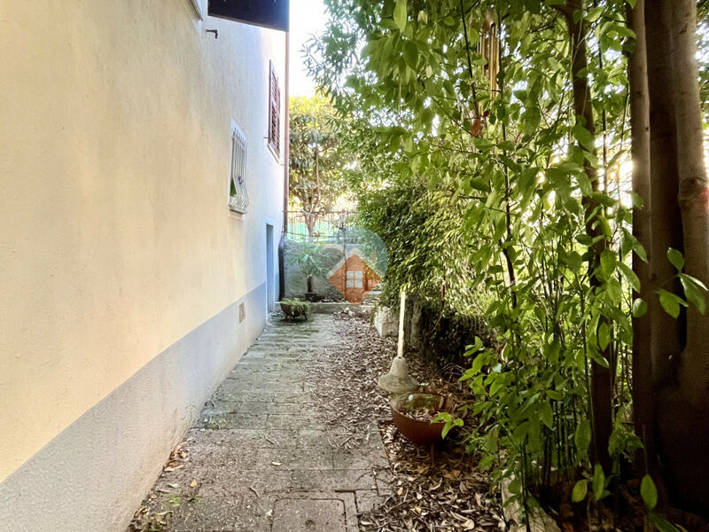 Rovereto - BIFAMILIARE a BORGO SACCO!