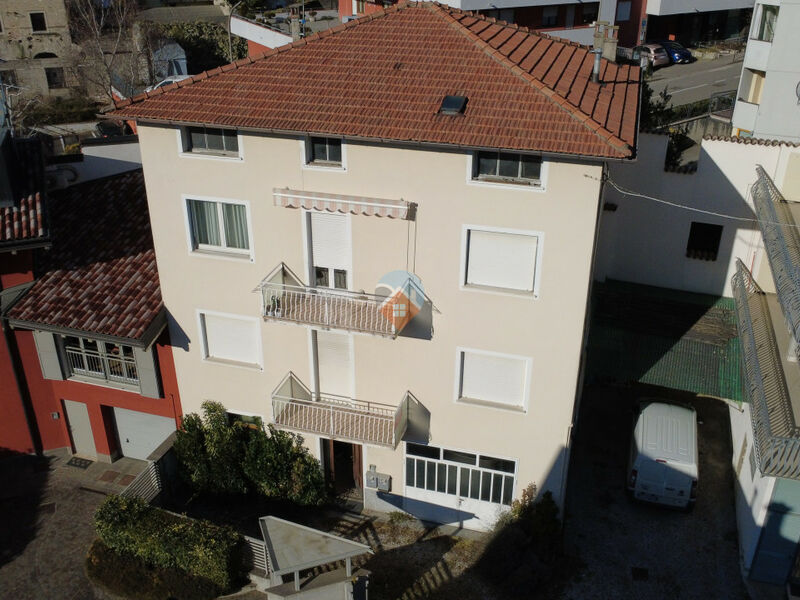 Rovereto - Ampio Appartamento Trilocale in Vendita a Rovereto - Zona Sacco