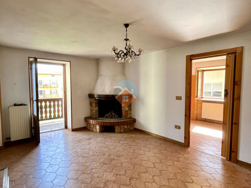 Villa Lagarina - duplex con giardino terrazza e garage