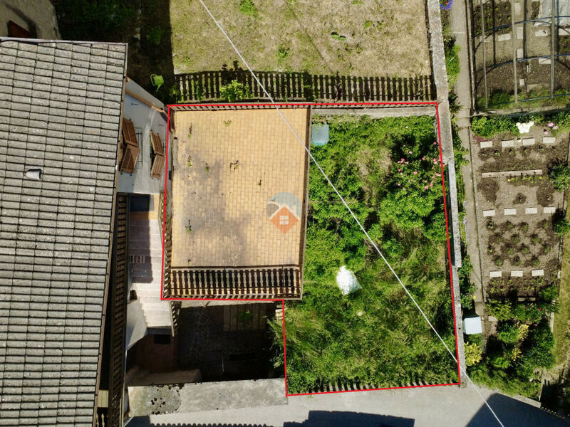 Villa Lagarina - duplex con giardino terrazza e garage