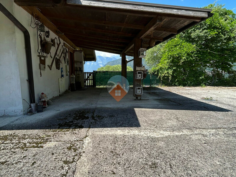 Ala - Splendido Maso Indipendente con Vista Mozzafiato ad Ala