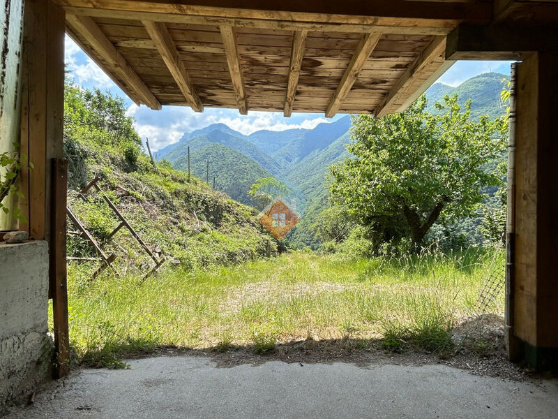 Ala - Splendido Maso Indipendente con Vista Mozzafiato ad Ala