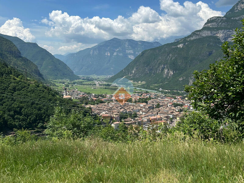 Ala - Splendido Maso Indipendente con Vista Mozzafiato ad Ala