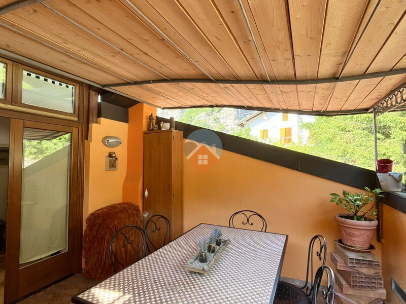 Rovereto - ampia mansarda con terrazza e garage