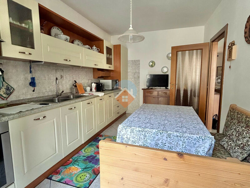 Villa Lagarina - Elegante Villa a Schiera nel Cuore di Castellano - Villa Lagarina