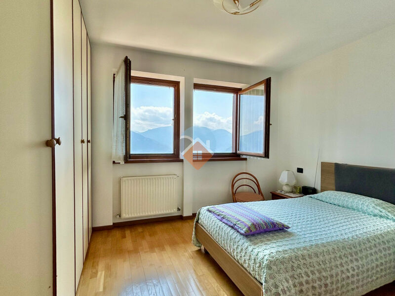 Villa Lagarina - Elegante Villa a Schiera nel Cuore di Castellano - Villa Lagarina