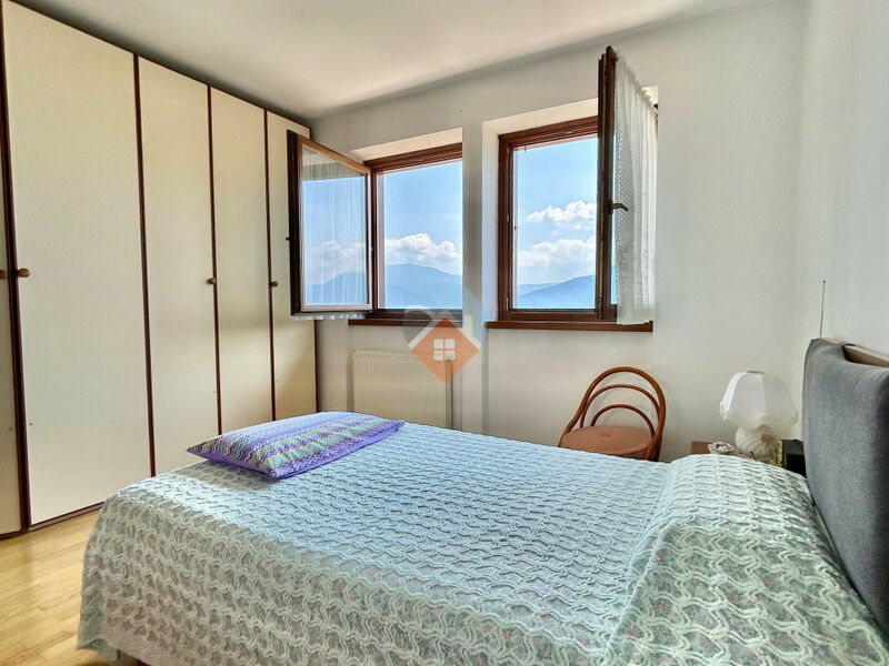 Villa Lagarina - Elegante Villa a Schiera nel Cuore di Castellano - Villa Lagarina