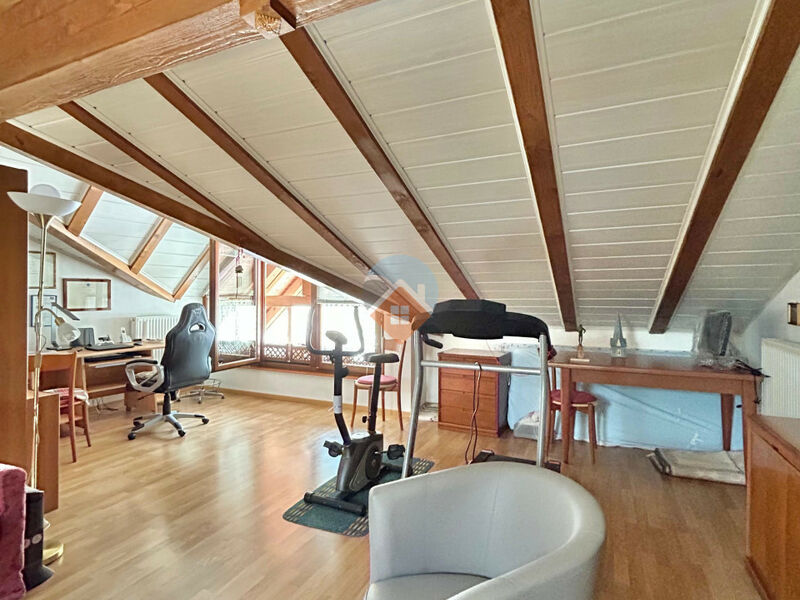 Villa Lagarina - Elegante Villa a Schiera nel Cuore di Castellano - Villa Lagarina