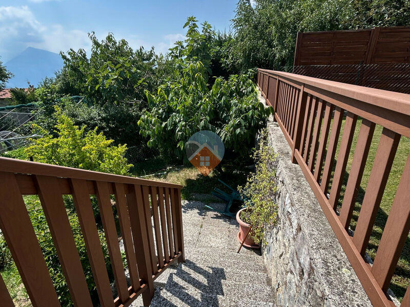 Villa Lagarina - Elegante Villa a Schiera nel Cuore di Castellano - Villa Lagarina