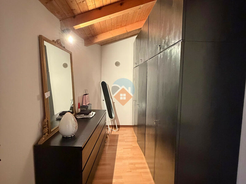 Mori - AMPIA PORZIONE di casa con PERTINENZE!