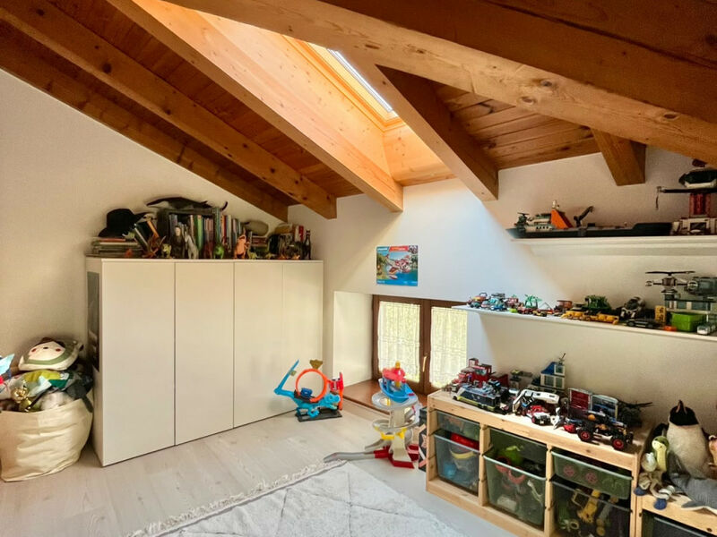 Ala - SANTA MARGHERITA di ALA - LUMINOSA MANSARDA CON GARAGE