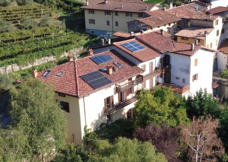 SANTA MARGHERITA di ALA  | BIFAMILIARE CON AMPIO TERRENO