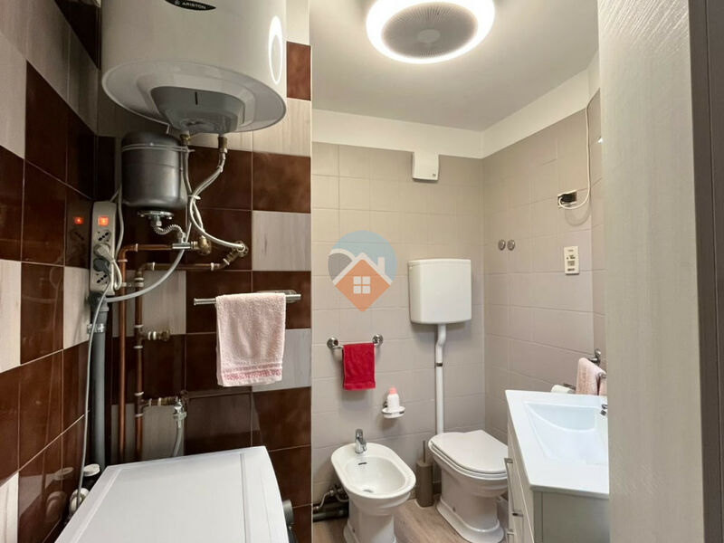 Vallarsa - appartamento con 2 camere e locale jolly sottotetto